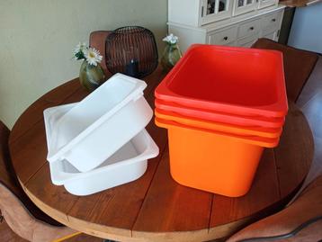 te koop ikea bakken  beschikbaar voor biedingen