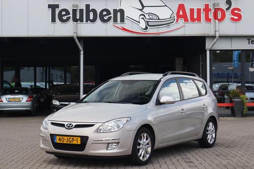 Hyundai i30 CW 1.6 CRDi Style Trekhaak, Climate control, Ele, Auto's, Hyundai, Bedrijf, Te koop, i30, ABS, Airbags, Airconditioning
