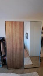 Ruime kledingkast met schuifdeuren, Huis en Inrichting, Kasten | Kledingkasten, Ophalen, Met deur(en), Glas, 200 cm of meer