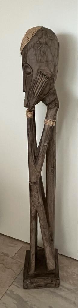 Afrikaans Houten Beeld - De Denker, Antiek en Kunst, Kunst | Beelden en Houtsnijwerken, Ophalen of Verzenden