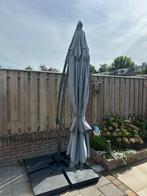 Zweefparasol grijs, Ophalen, Verstelbaar, 2 tot 3 meter, Zweefparasol