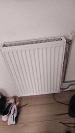 Kleine radiator, Doe-het-zelf en Verbouw, Verwarming en Radiatoren, Ophalen, 30 tot 80 cm, Radiator, Zo goed als nieuw