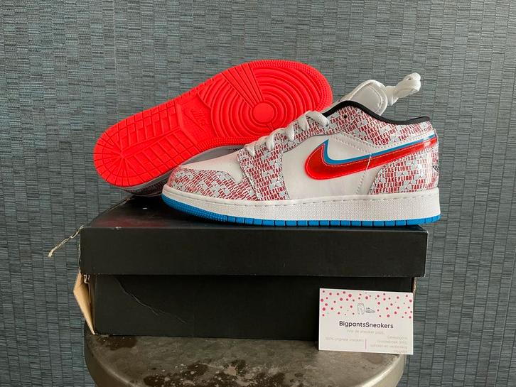 Air Jordan 1 EU 40 Low White Bleu Red Heto Bright Crimson, Kleding | Dames, Schoenen, Nieuw, Sneakers of Gympen, Rood, Ophalen of Verzenden