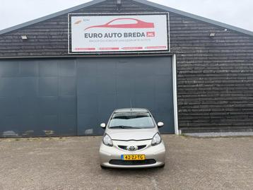 Toyota Aygo 1.0-12V + beschikbaar voor biedingen