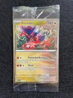 Koraidon (TEF 119/162) Promo EB Games Pokemon - sealed!, Ophalen of Verzenden, Nieuw, Losse kaart, Foil