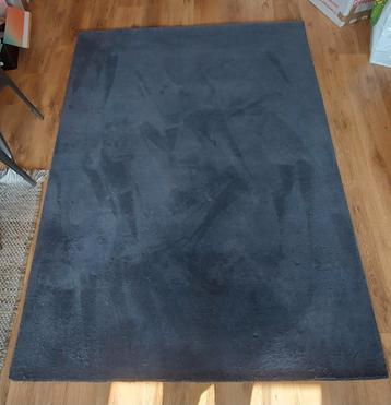 Mooi wollen charcoal vloerkleed beschikbaar voor biedingen