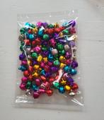 gekleurde belletjes 0.8 cm, Hobby en Vrije tijd, Ophalen of Verzenden, Zo goed als nieuw, Kraal