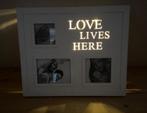 Fotolijst met LED verlichting - "Love Lives Here", Verzenden, Zo goed als nieuw