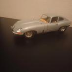 Jaguar E-type model 1961, Hobby en Vrije tijd, Modelauto's | 1:18, Ophalen, Zo goed als nieuw, Bburago