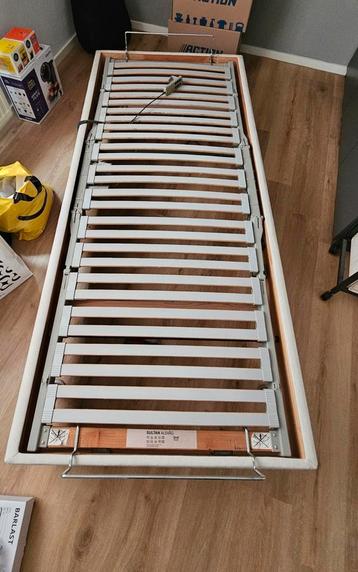 IKEA ALSVÅG Elektrisch Verstelbaar Bedframe 90x200 - afbeelding 1