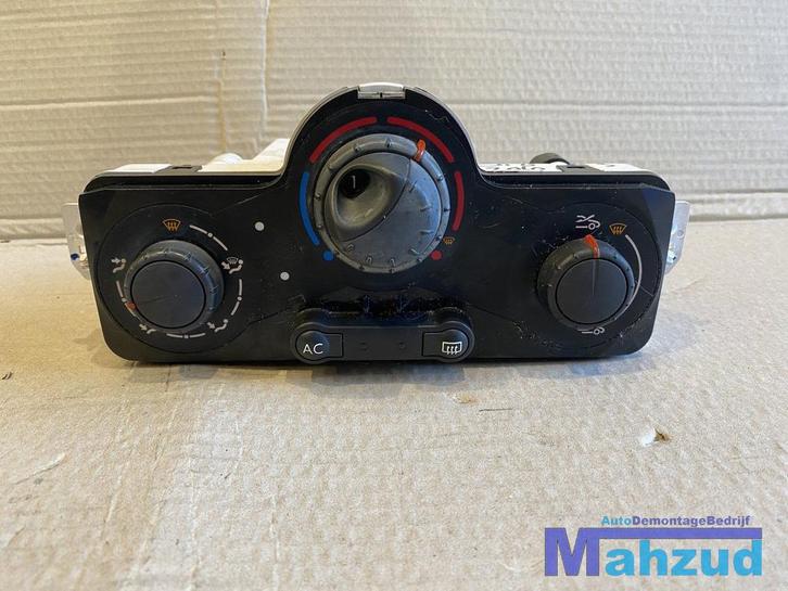 RENAULT CLIO 3 Kachel schakelaar bedieningspaneel 69590001, Auto-onderdelen, Dashboard en Schakelaars, Renault, Gebruikt, Ophalen of Verzenden