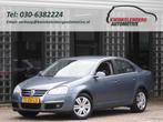 Volkswagen Jetta 1.4TSi / DISTRIBUTIE VERV/ 4 NIEUWE BANDEN, Voorwielaandrijving, Stof, Gebruikt, 680 kg