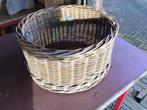 Originele rieten korfbalmand, Ophalen, Gebruikt, Korf of Paal