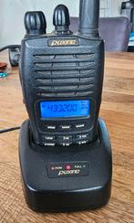 Dualband porto met tafellader, Ophalen of Verzenden, Zo goed als nieuw