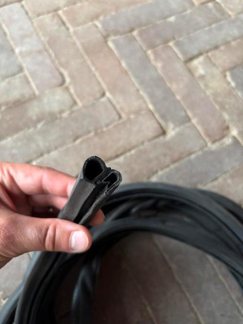Rubber klemprofiel deur Westfalia Jupiter Paardentrailer, Auto diversen, Aanhangwagen-onderdelen, Nieuw, Ophalen of Verzenden