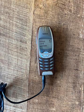 Nokia 6310i in goede (werkende) staat incl. Nokia oplader