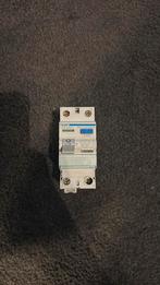 Hager 40 A aardlekschakelaar, Ophalen of Verzenden, Zo goed als nieuw