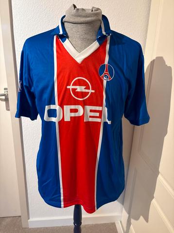 Vintage PSG voetbalshirt - Maat XL beschikbaar voor biedingen