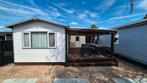 Chalet met aanbouw/veranda vlakbij Giethoorn, Caravans en Kamperen, Stacaravans