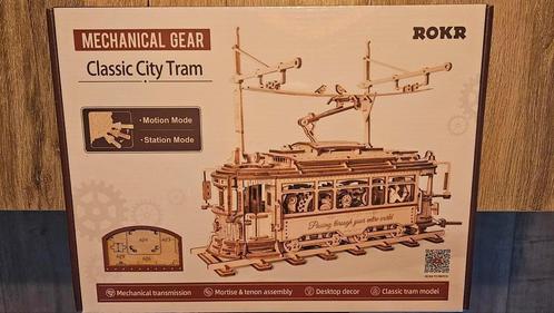 ROKR Classic City Tram - Houten Modelbouw, Hobby en Vrije tijd, Modelbouw | Auto's en Voertuigen, Nieuw, Overige typen, Groter dan 1:32