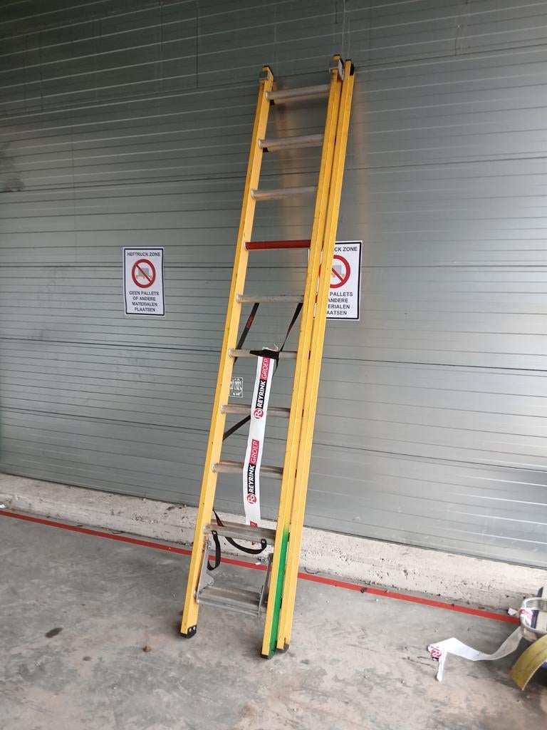 Atrex ladder 2 delig, Doe-het-zelf en Verbouw, Steigers, Ophalen, Zo goed als nieuw, Overige typen, 5 meter of hoger