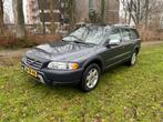 Volvo XC70 2.5 T 2006 Grijs, Nieuwe APK, Trekhaak, NAP, ECC!, 1800 kg, Beige, 1618 kg, 2521 cc