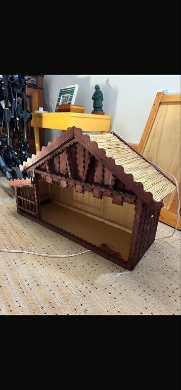 Houten Decoratiehuisje/Kerststal beschikbaar voor biedingen