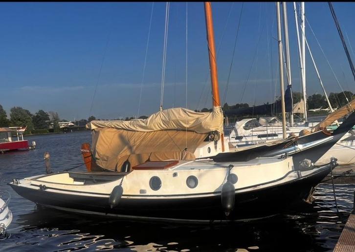 ex-Rijkswaterstaat vlet, Watersport en Boten, Motorboten en Motorjachten, Gebruikt, Staal, 6 tot 9 meter, Diesel, Binnenboordmotor