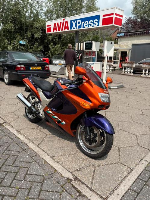 Kawasaki ZZR 1100 *Tweede eigenaar, super staat!, Motoren, Motoren | Kawasaki, Bedrijf, Sport, meer dan 35 kW, 4 cilinders, Ophalen of Verzenden