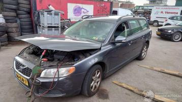 Volvo V-70 2009 2.0D D4204T Grijs 455 onderdelen beschikbaar voor biedingen