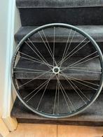Voorwiel / velg zwart 28 inch gazelle, Fietsen en Brommers, Fietsonderdelen, Ophalen, Gebruikt, Algemeen, Wiel