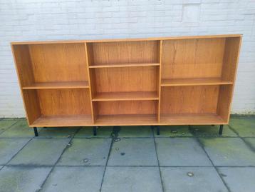 Vintage teak boekenkast schoolkast winkelkast highboard Eeka beschikbaar voor biedingen
