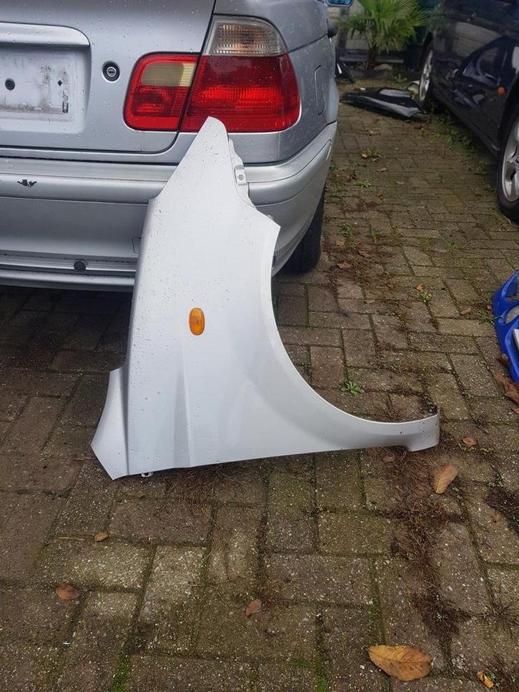 DEAWO MATIZ voorscherm rechts bj 2007, Auto-onderdelen, Carrosserie en Plaatwerk, Spatbord, Gebruikt, Ophalen of Verzenden