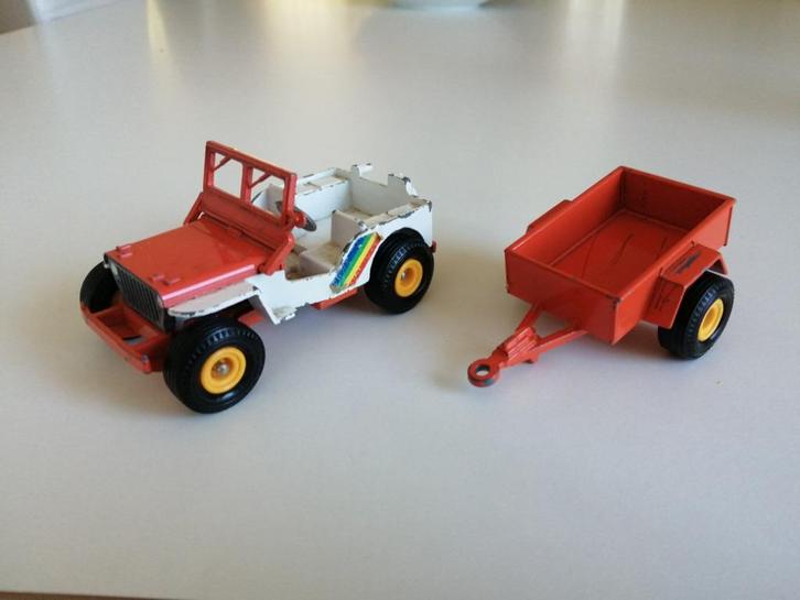 Britains auto met trailer 1/32, Hobby en Vrije tijd, Modelauto's | 1:32, Gebruikt, Auto, Britains, Ophalen of Verzenden