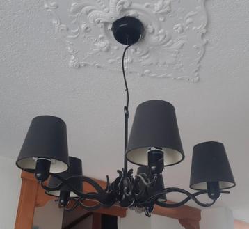 Kroonluchter  beschikbaar voor biedingen