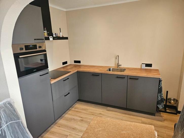 Aanrechtblad Houtlook - 1 jaar oud! Als nieuw. 187,5 x 155, Huis en Inrichting, Keuken | Complete keukens, Zo goed als nieuw, Overige typen