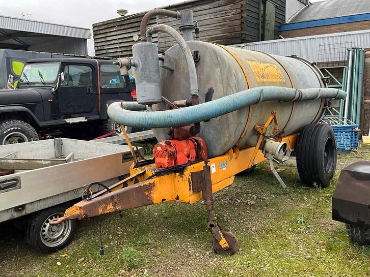 1982 Veenhuis 5800 Mesttank, Zakelijke goederen, Agrarisch | Werktuigen, Overige, Gewasbescherming en Bemesting