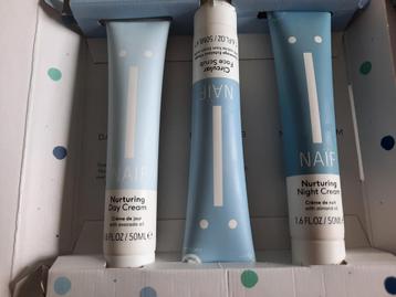 Naif skincare  beschikbaar voor biedingen