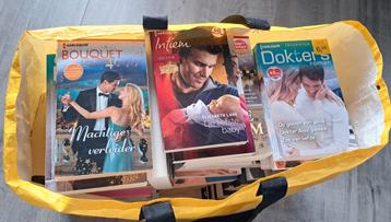 Vele romans Bouquet reeks/Linda van Rijn etc beschikbaar voor biedingen