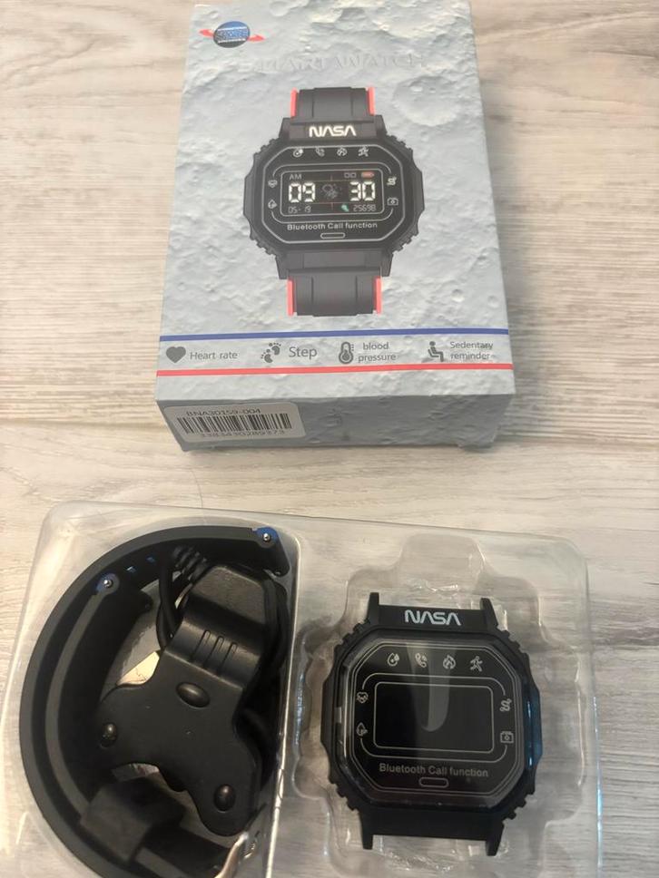 Nieuwe Smartwatch - NASA Statement bloeddruk wandelen klok, Sieraden, Tassen en Uiterlijk, Smartwatches, Nieuw, Android, Zwart