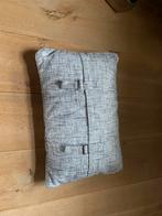 Twee nieuwe sierkussens 57x37cm, Ophalen of Verzenden, Nieuw, Grijs, Rechthoekig