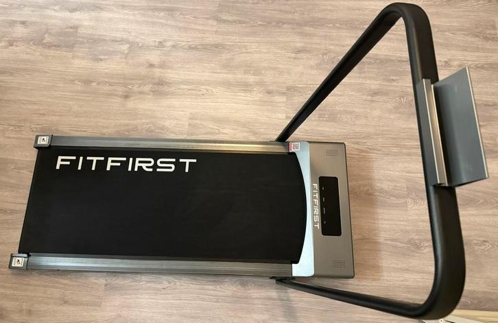 FitFirst Loopband - Inklapbaar & Bluetooth, Sport en Fitness, Fitnessapparatuur, Gebruikt, Loopband, Benen, Metaal, Ophalen