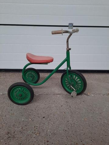Vintage driewieler jaren '40-'50 beschikbaar voor biedingen