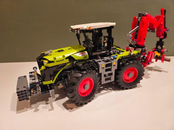 LEGO Technic 42054 - Claas Xerion 5000 Trac VC, Kinderen en Baby's, Speelgoed | Duplo en Lego, Ophalen of Verzenden
