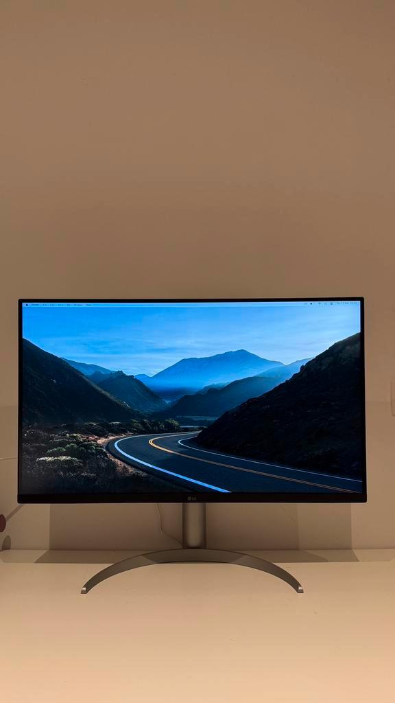LG 32” UltraFine 32UQ850V-W Monitor, Computers en Software, Monitoren, Nieuw, 60 Hz of minder, DisplayPort, HDMI, USB-C, Ingebouwde speakers