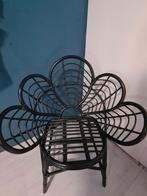 Rotan Lotus kuipstoel, Ophalen, Zo goed als nieuw