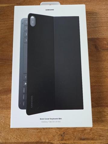 Nieuw in Seal Samsung Tab S11 Bookcover Keyboord Slim  beschikbaar voor biedingen