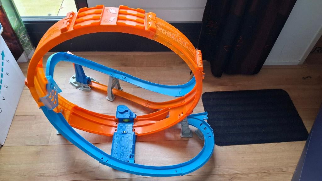 Hot Wheels Action Wervelende Looping - Racebaanset, Kinderen en Baby's, Speelgoed | Racebanen, Racebaan, Ophalen of Verzenden