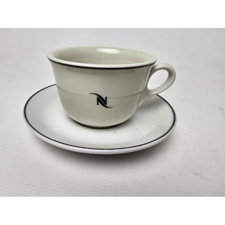# Nespresso cappuccino kop en schotel, Huis en Inrichting, Keuken | Servies, Zo goed als nieuw, Kop(pen) en/of Schotel(s), Overige stijlen