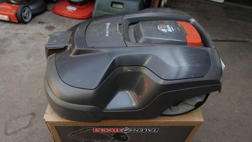 Voorjaarsaanbieding Husqvarna automower 315 robotmaaier, Tuin en Terras, Robotmaaiers, Gebruikt, Ophalen of Verzenden
